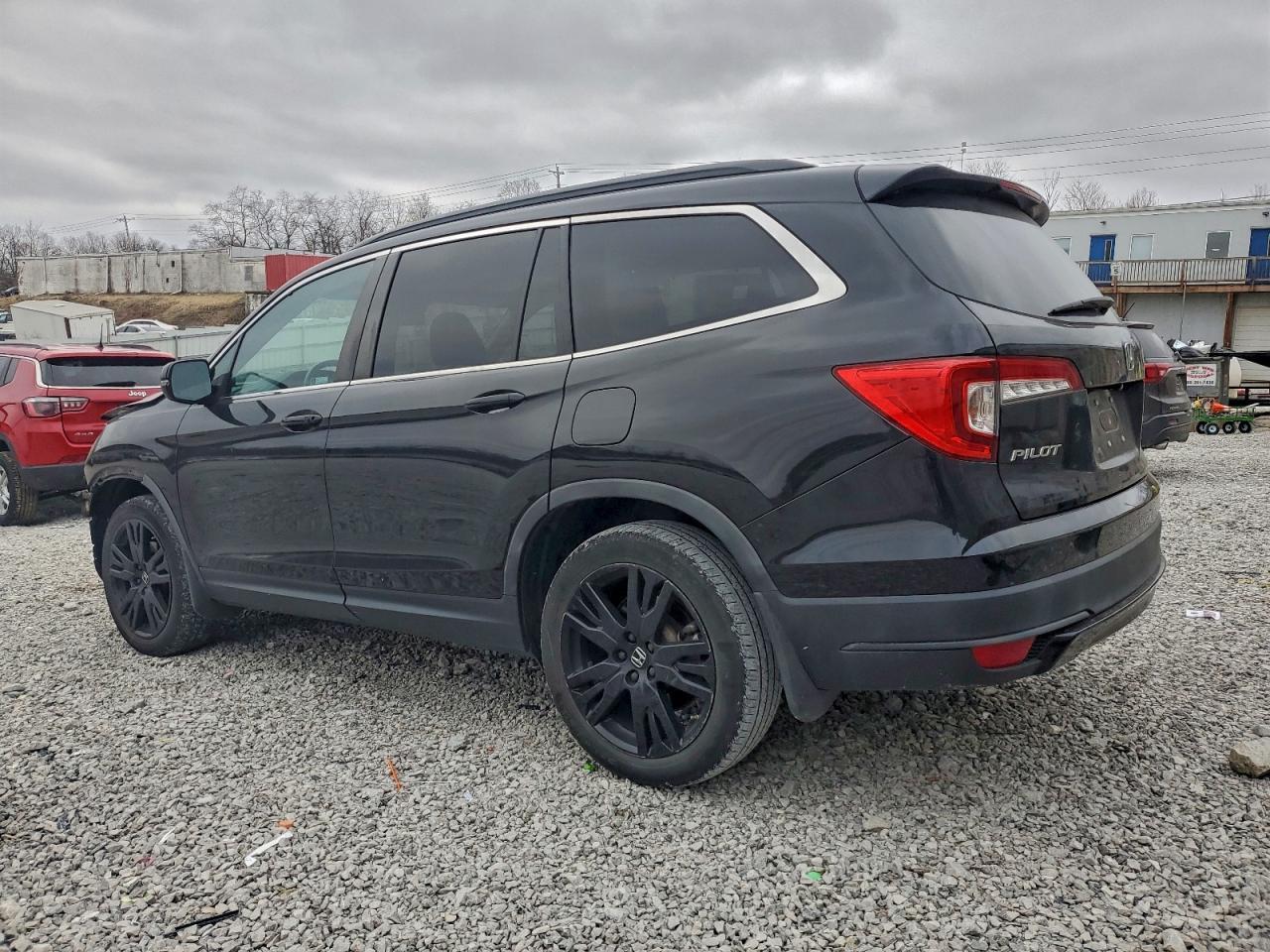 2021 Honda Pilot Se - Фото 2