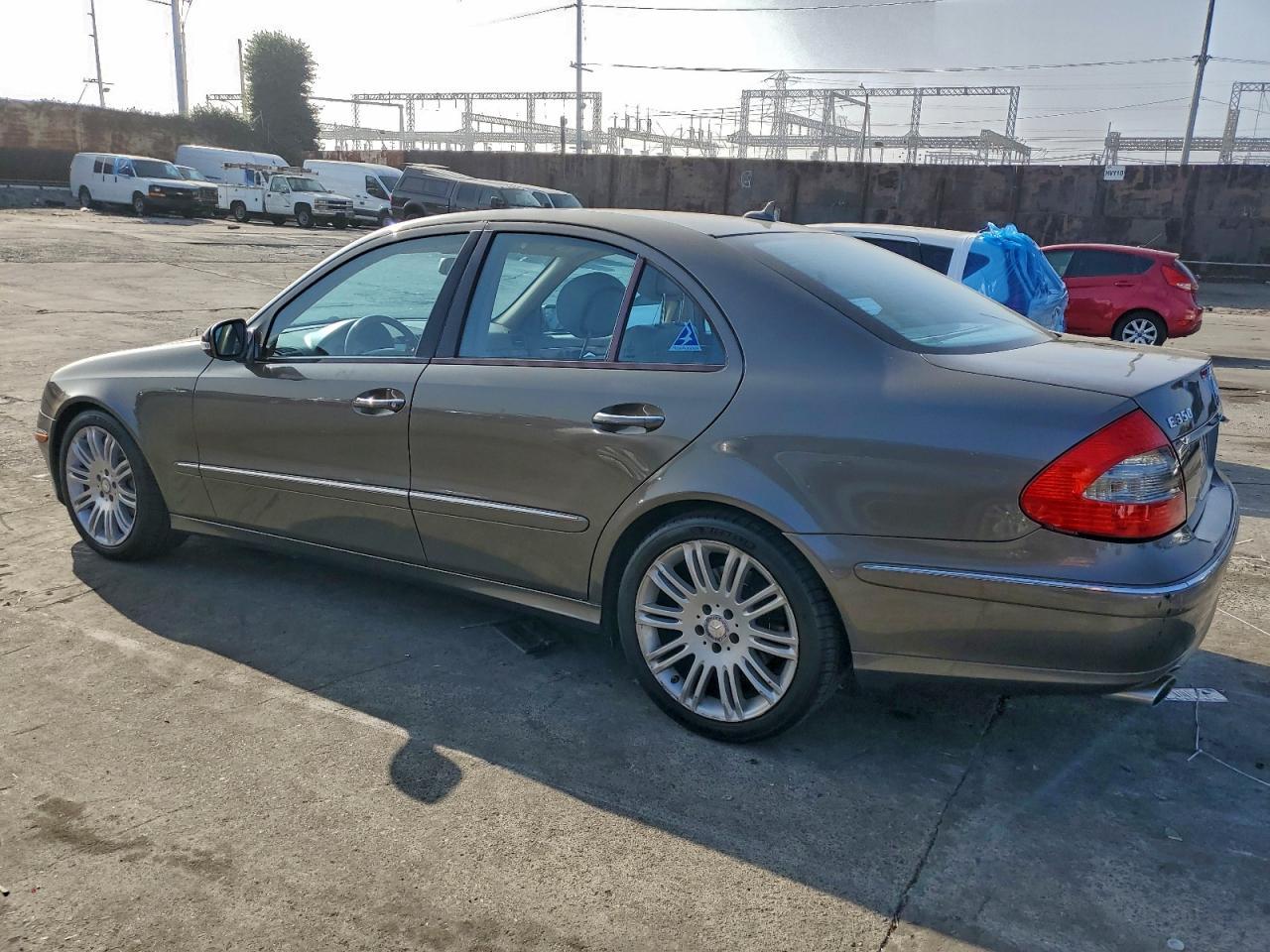 2008 Mercedes-Benz E 350 - Image 2