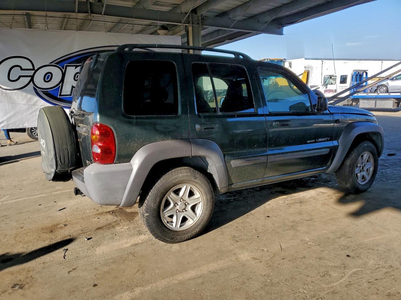 2002 Jeep Liberty Sport - Фото 3