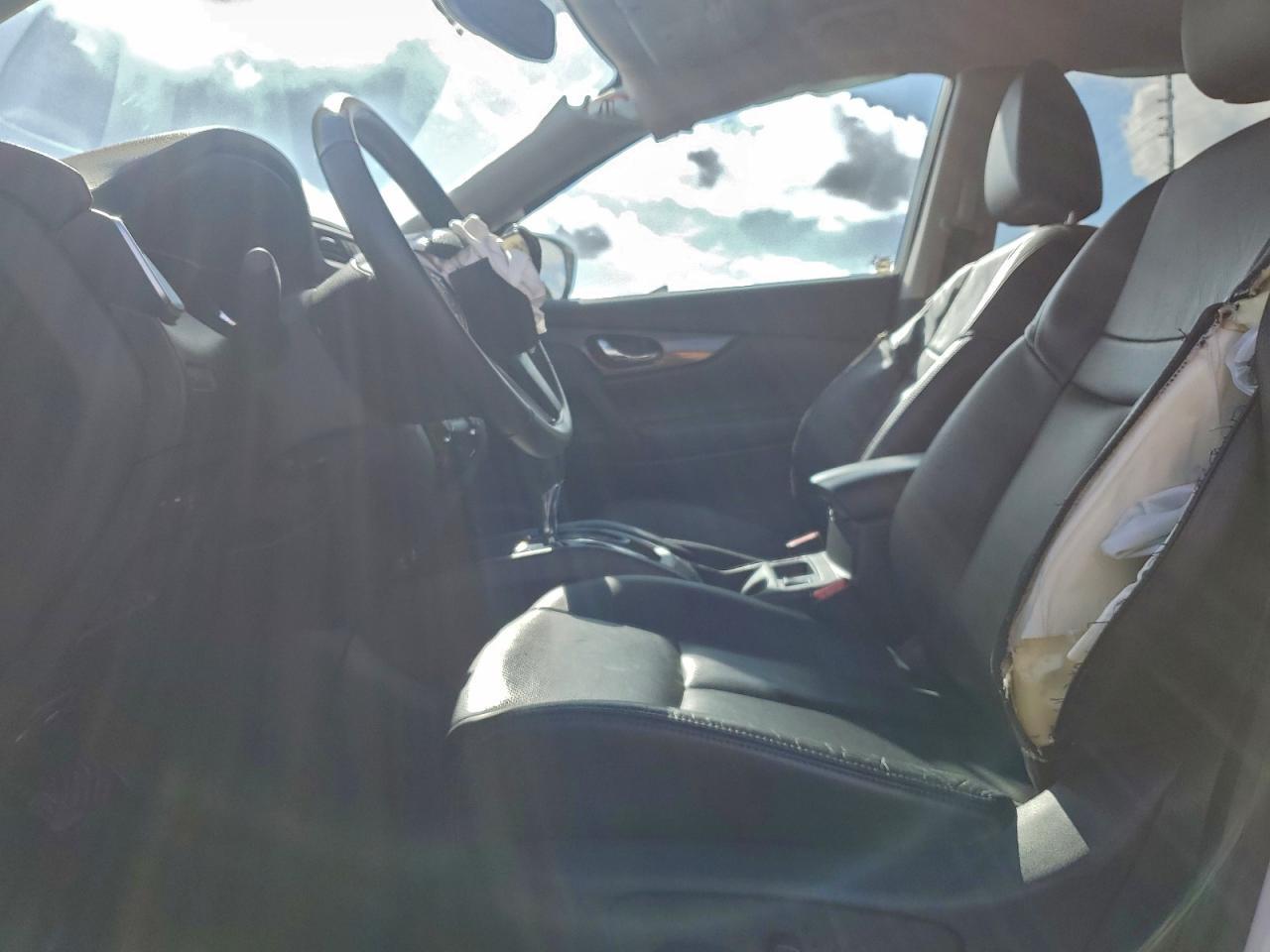 2015 Nissan Rogue S - Фото 7