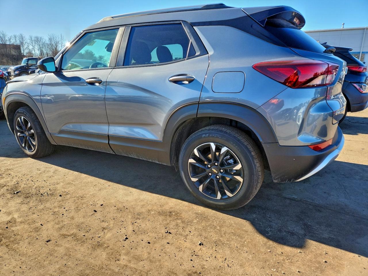 2022 Chevrolet Trailblazer Lt - Image 2