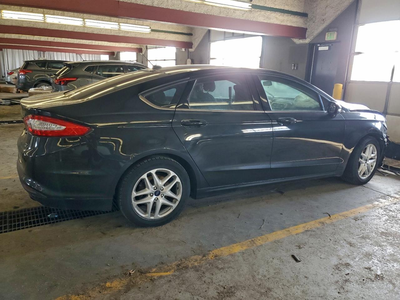 2014 Ford Fusion Se - Image 3