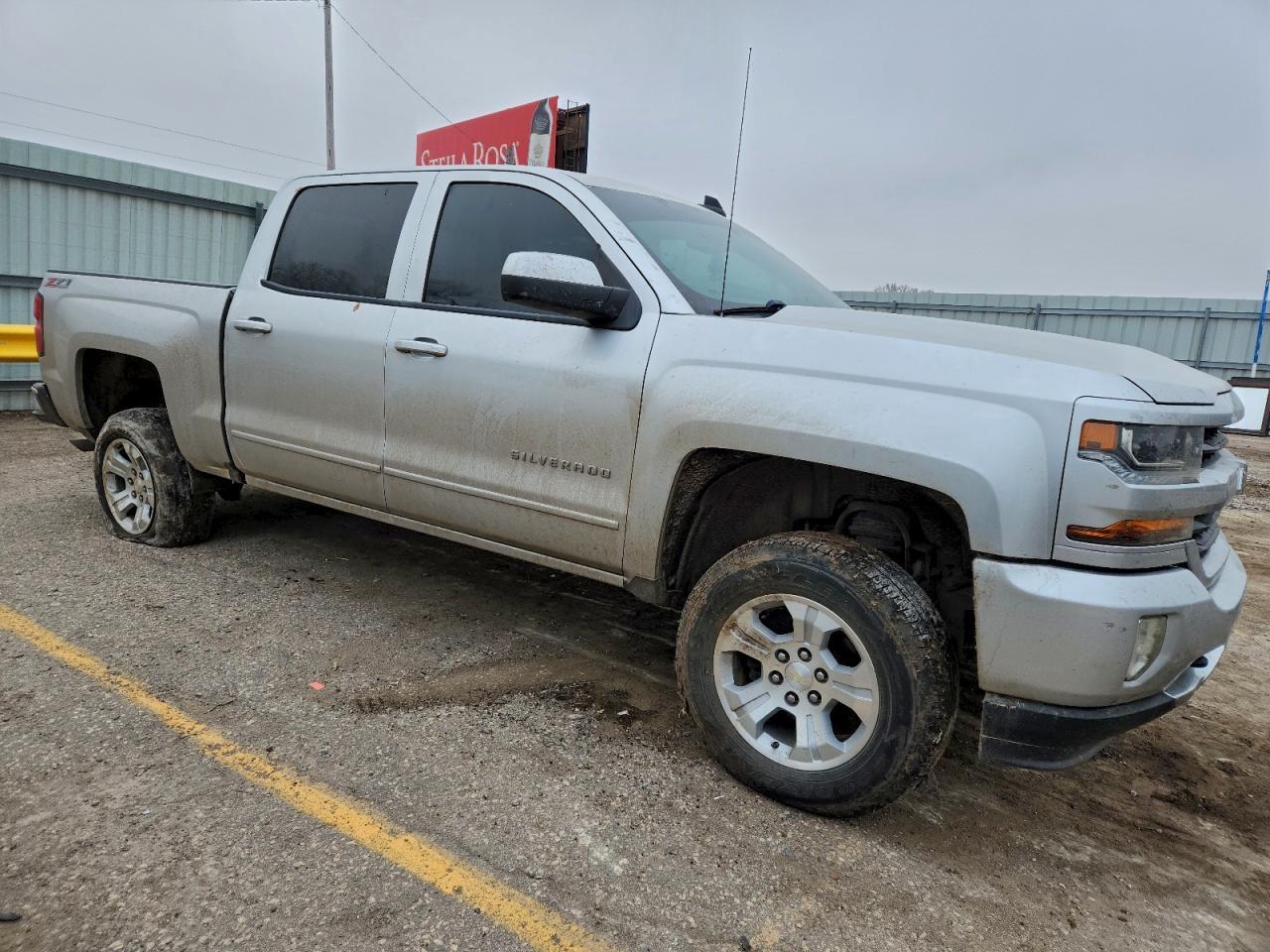 2017 Chevrolet Silverado K1500 Lt - Image 4