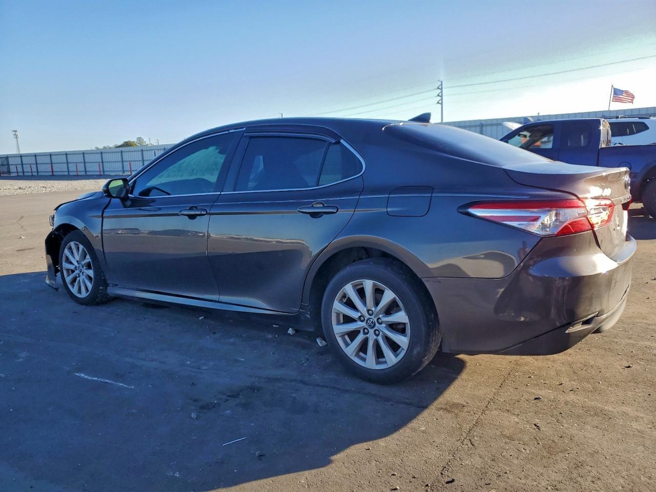2020 Toyota Camry Le - Image 2