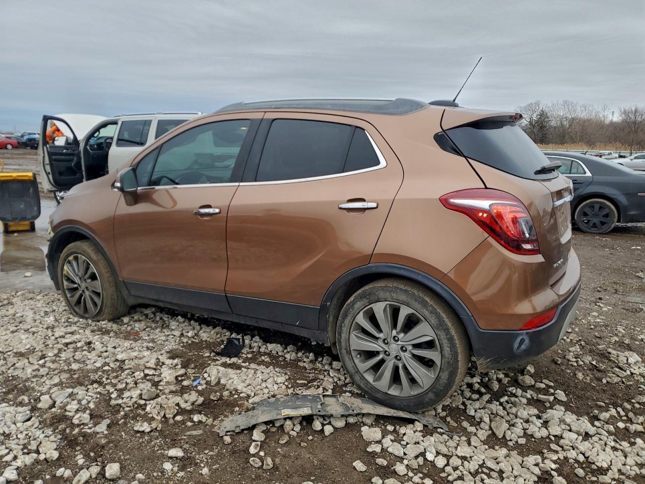 2017 Buick Encore Preferred - Фото 2