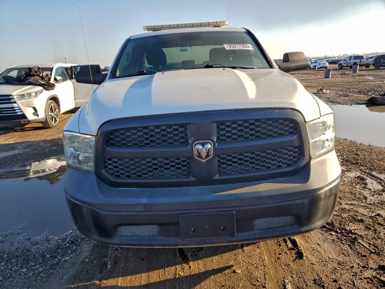 2022 Ram 1500 Classic Tradesman - Фото 5