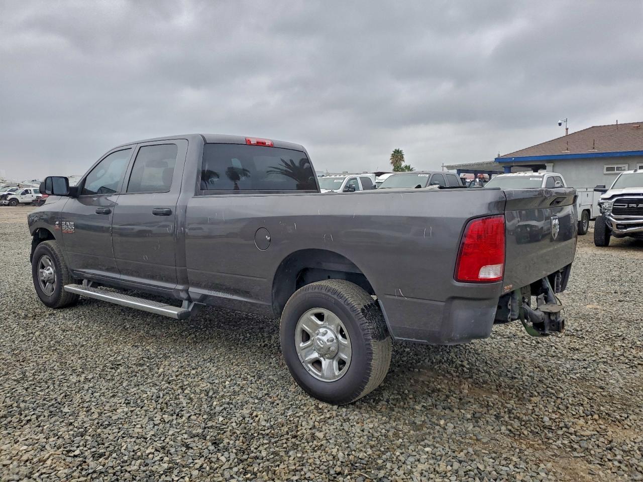 2015 Ram 3500 St - Фото 2