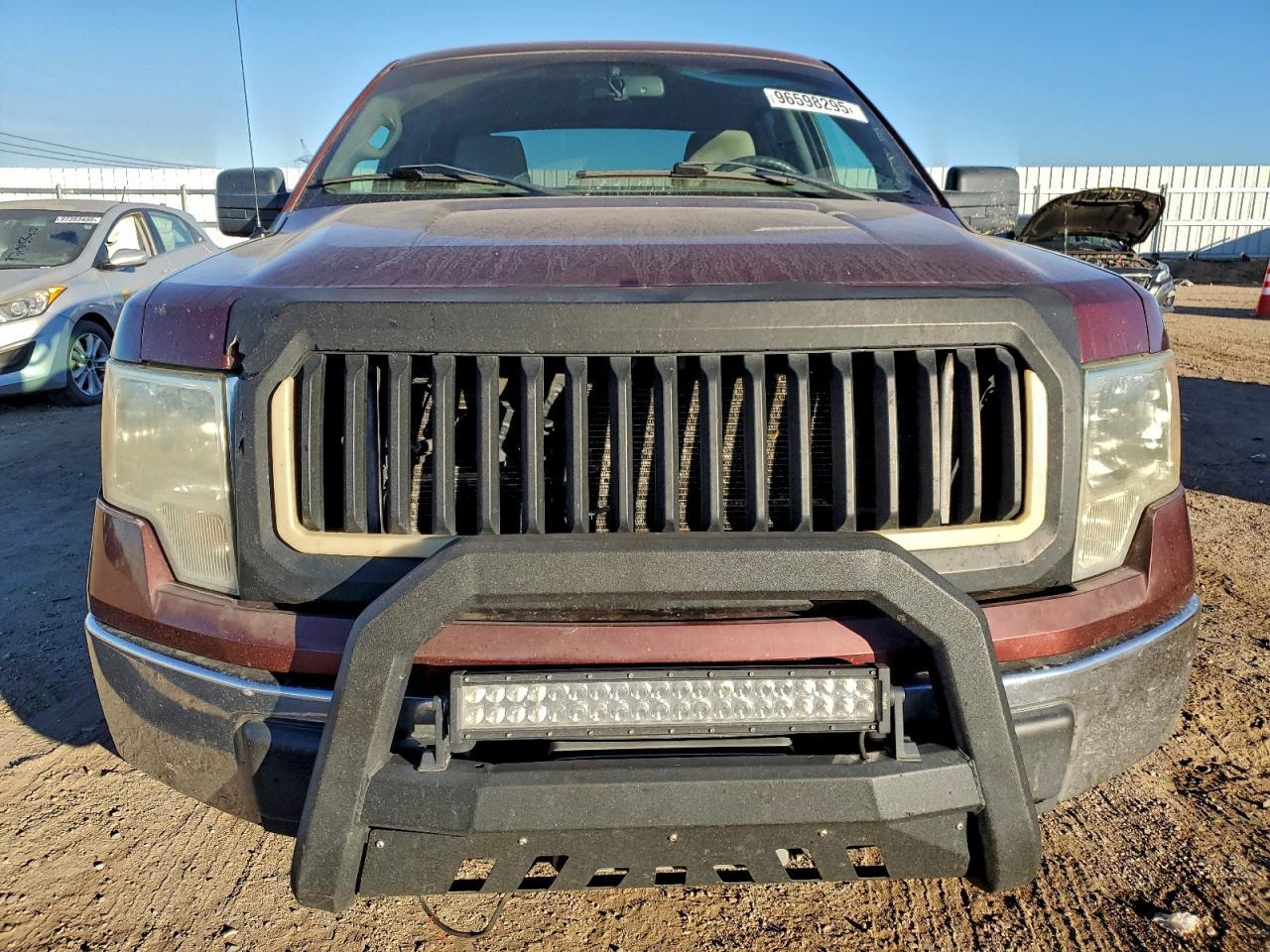 2009 Ford F150 Supercrew - Image 5