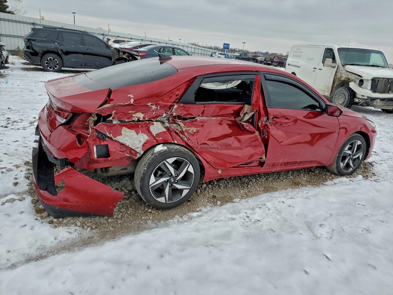 2023 Hyundai Elantra Sel - Фото 3