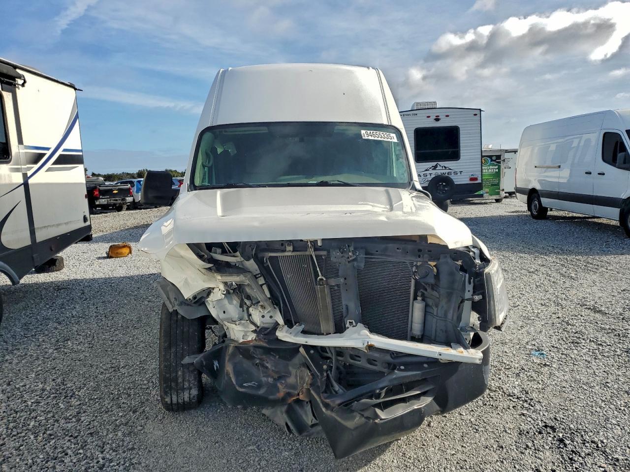 2020 Nissan Nv 2500 S - Фото 5