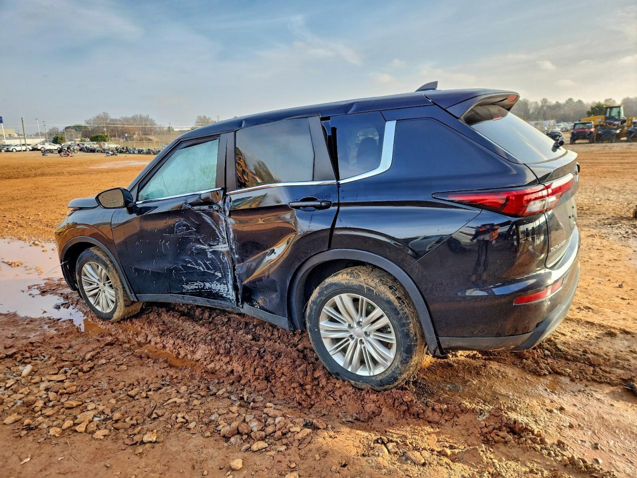 2024 Mitsubishi Outlander Es - Фото 2