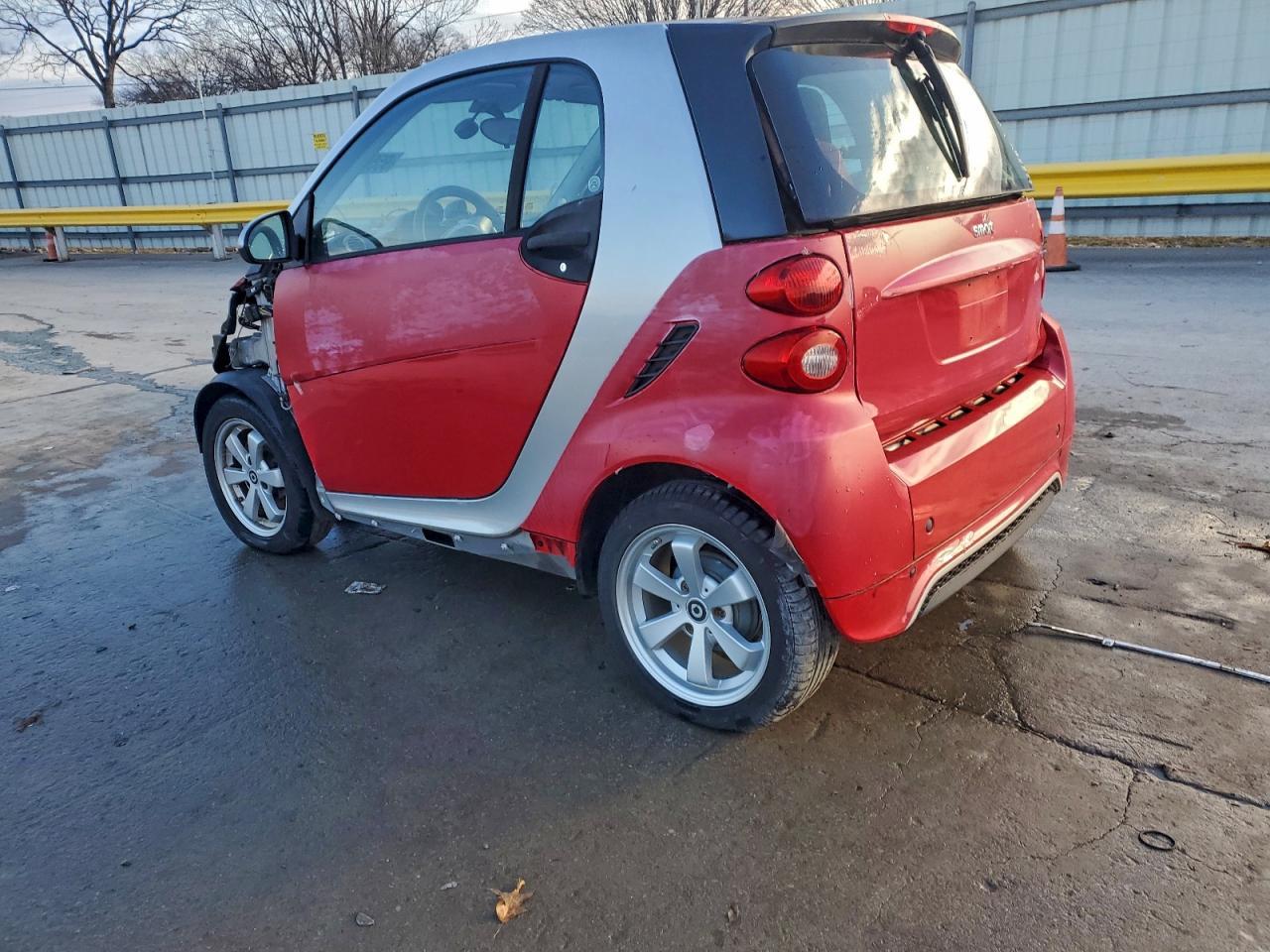 2013 Smart Fortwo Pure - Фото 2