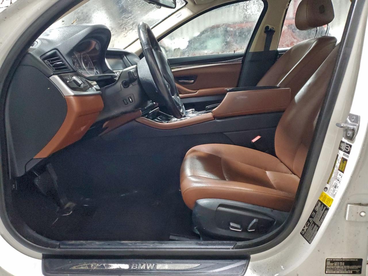 2015 BMW 528 Xi - Image 7
