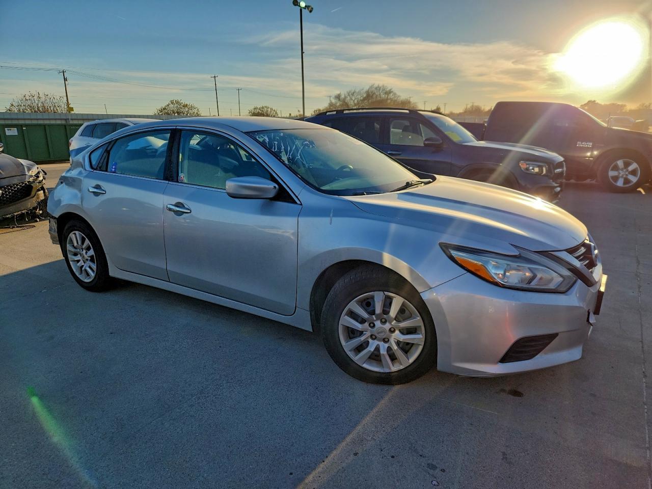 2018 Nissan Altima 2.5 - Фото 4
