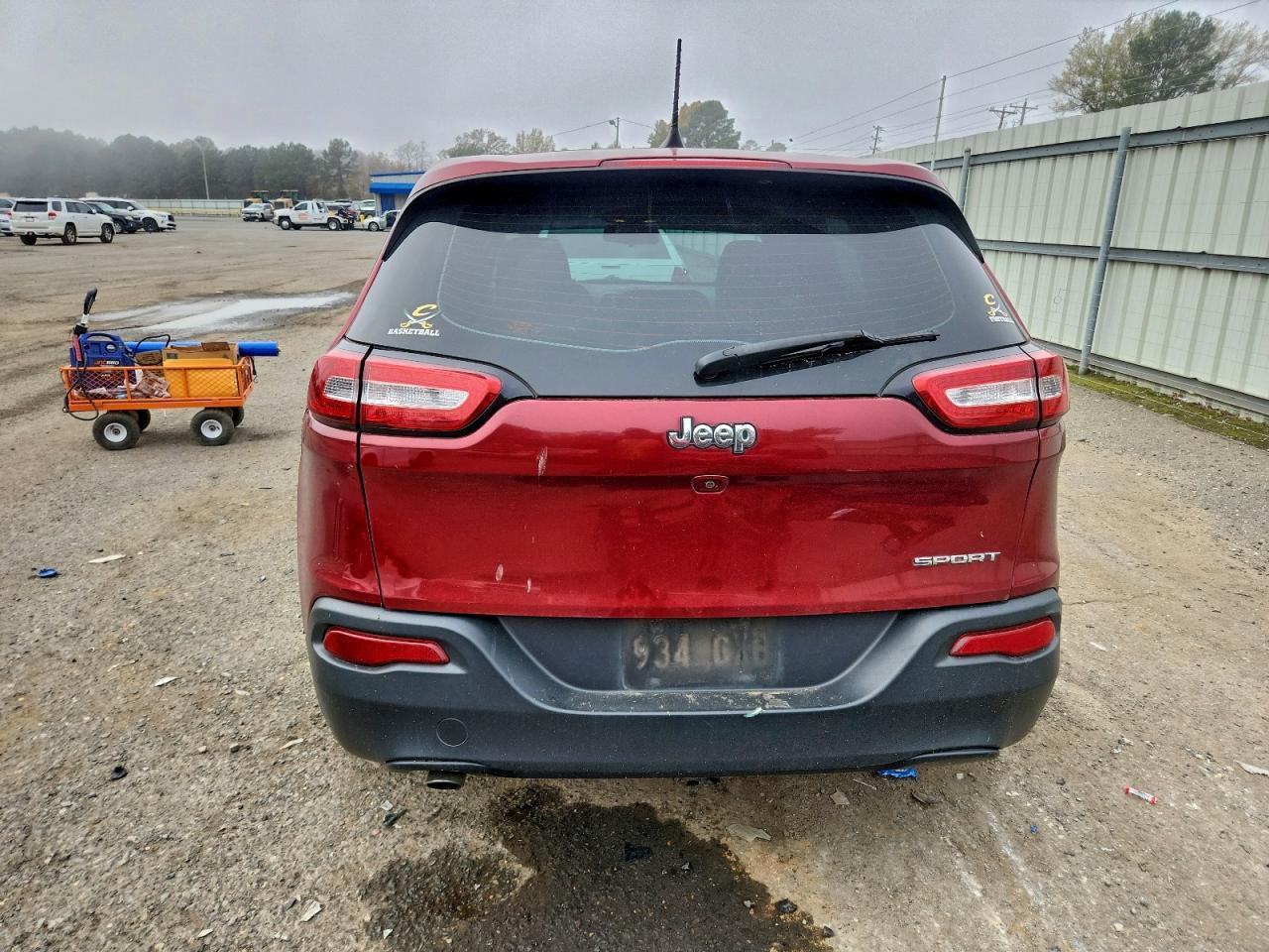 2016 Jeep Cherokee Sport - Image 6