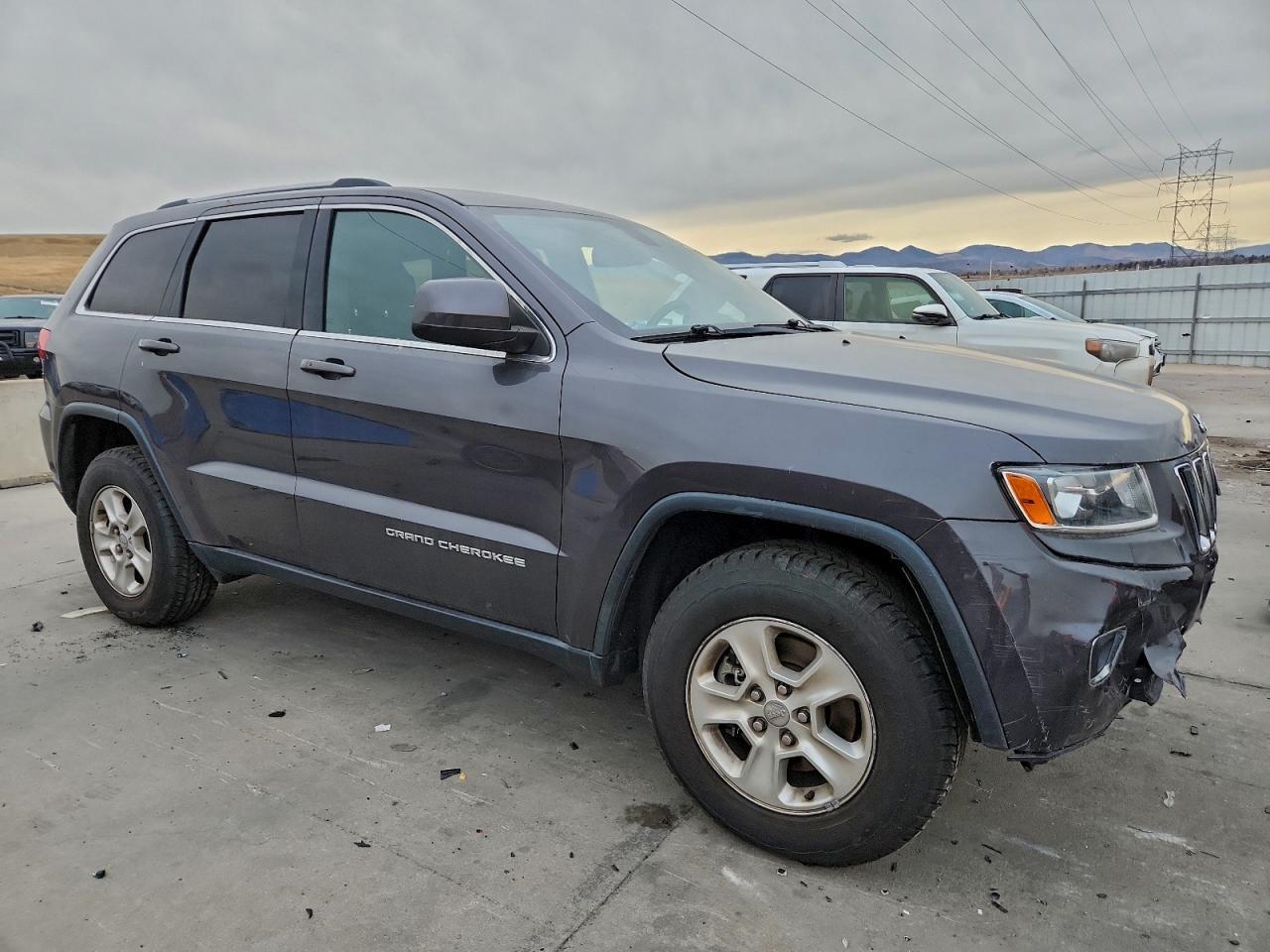 2015 Jeep Grand Cherokee Laredo - Фото 4