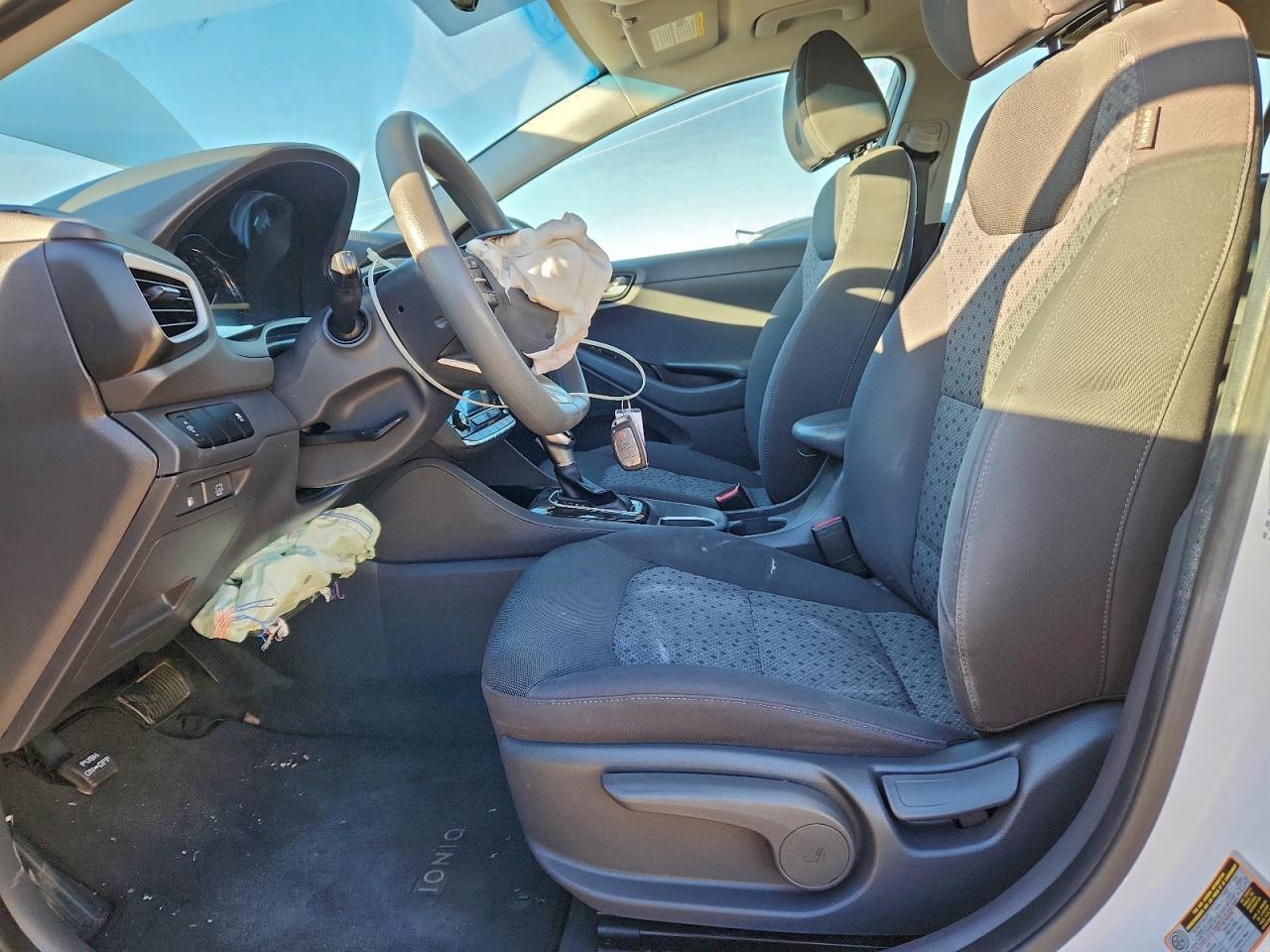 2017 Hyundai Ioniq Blue - Фото 7