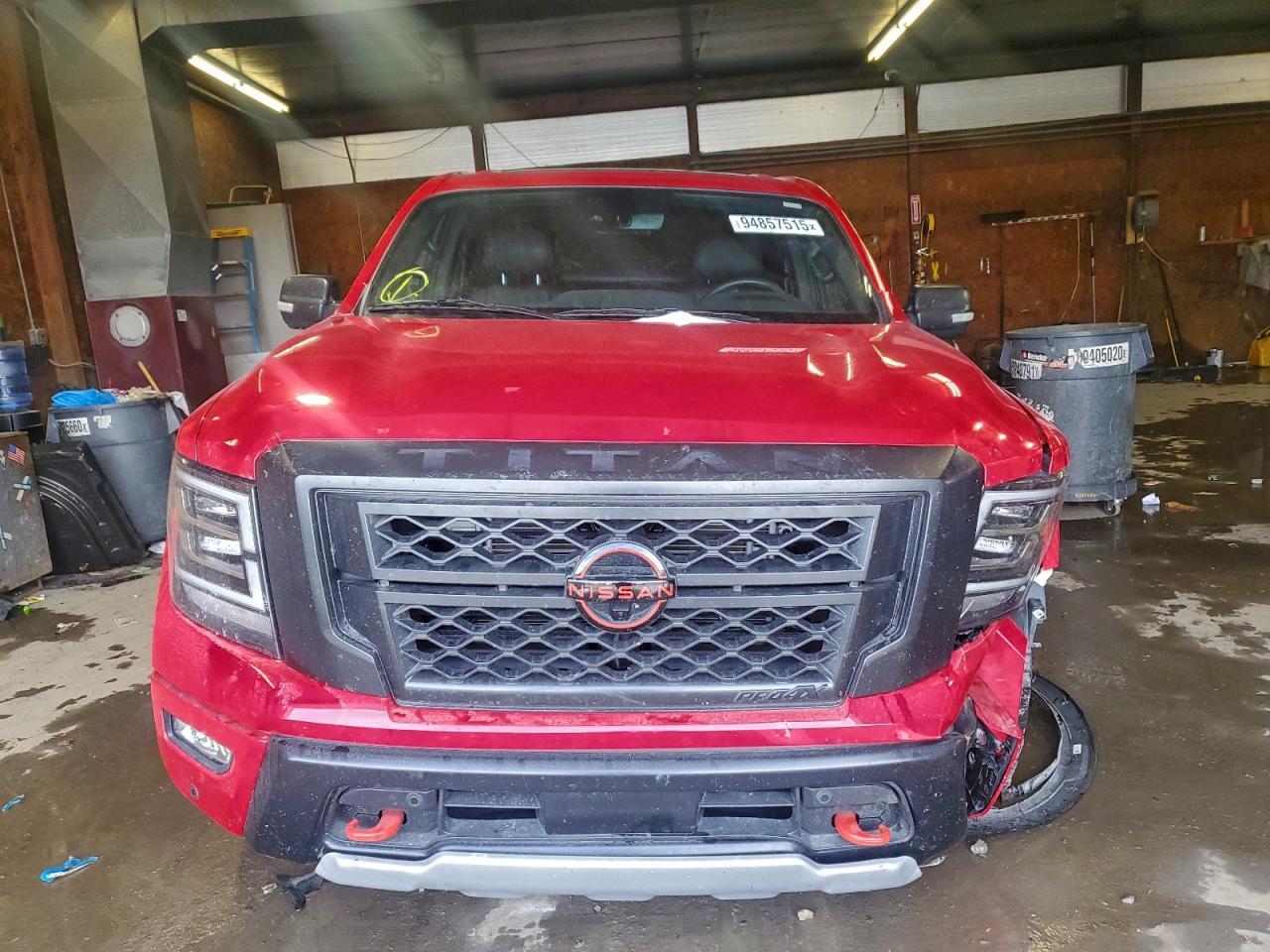 2024 Nissan Titan Pro-4X - Фото 5