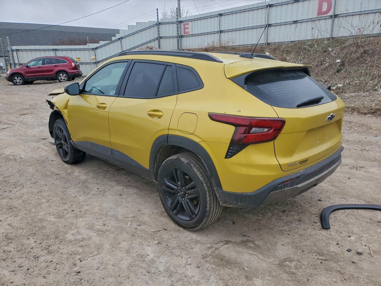 2024 Chevrolet Trax Activ - Image 2