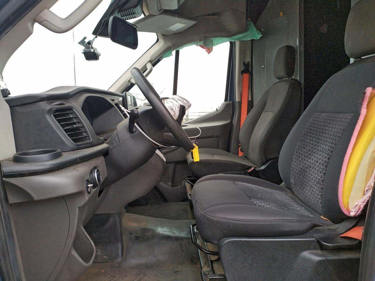 2020 Ford Transit T-250 - Image 7