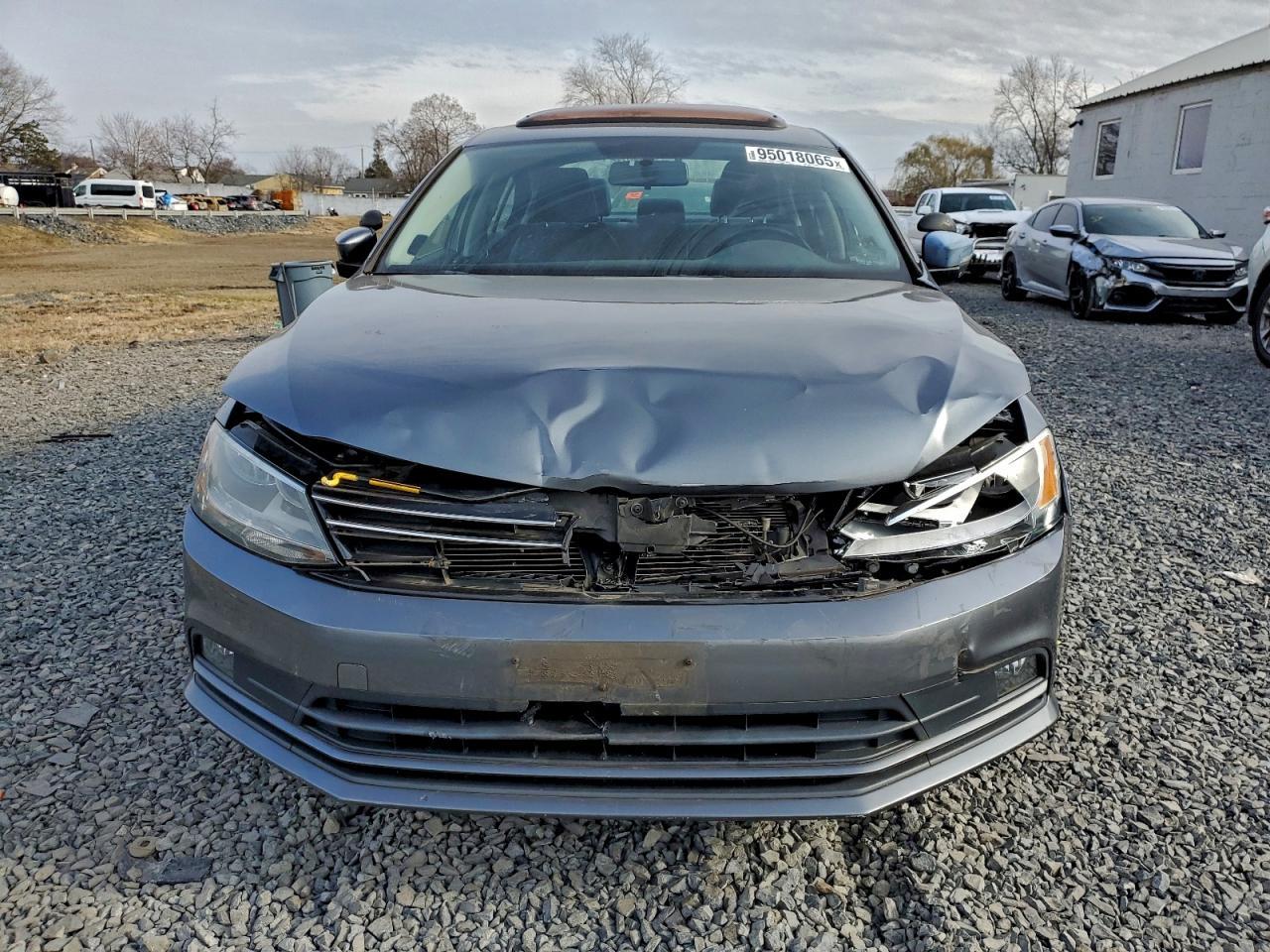 2015 Volkswagen Jetta Tdi - Image 5