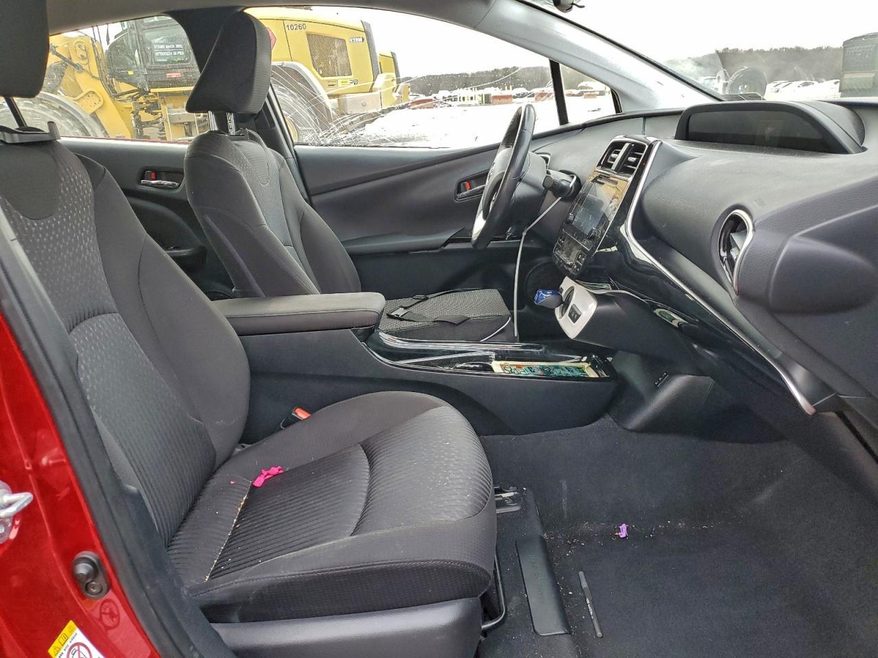 2017 Toyota Prius Prime - Image 7