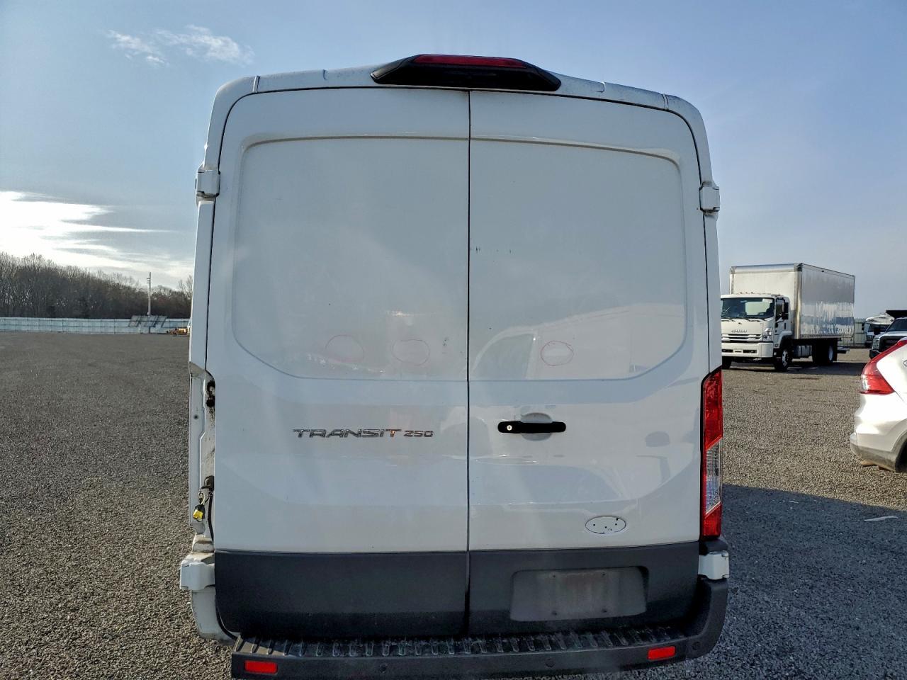 2022 Ford Transit T-250 - Image 6
