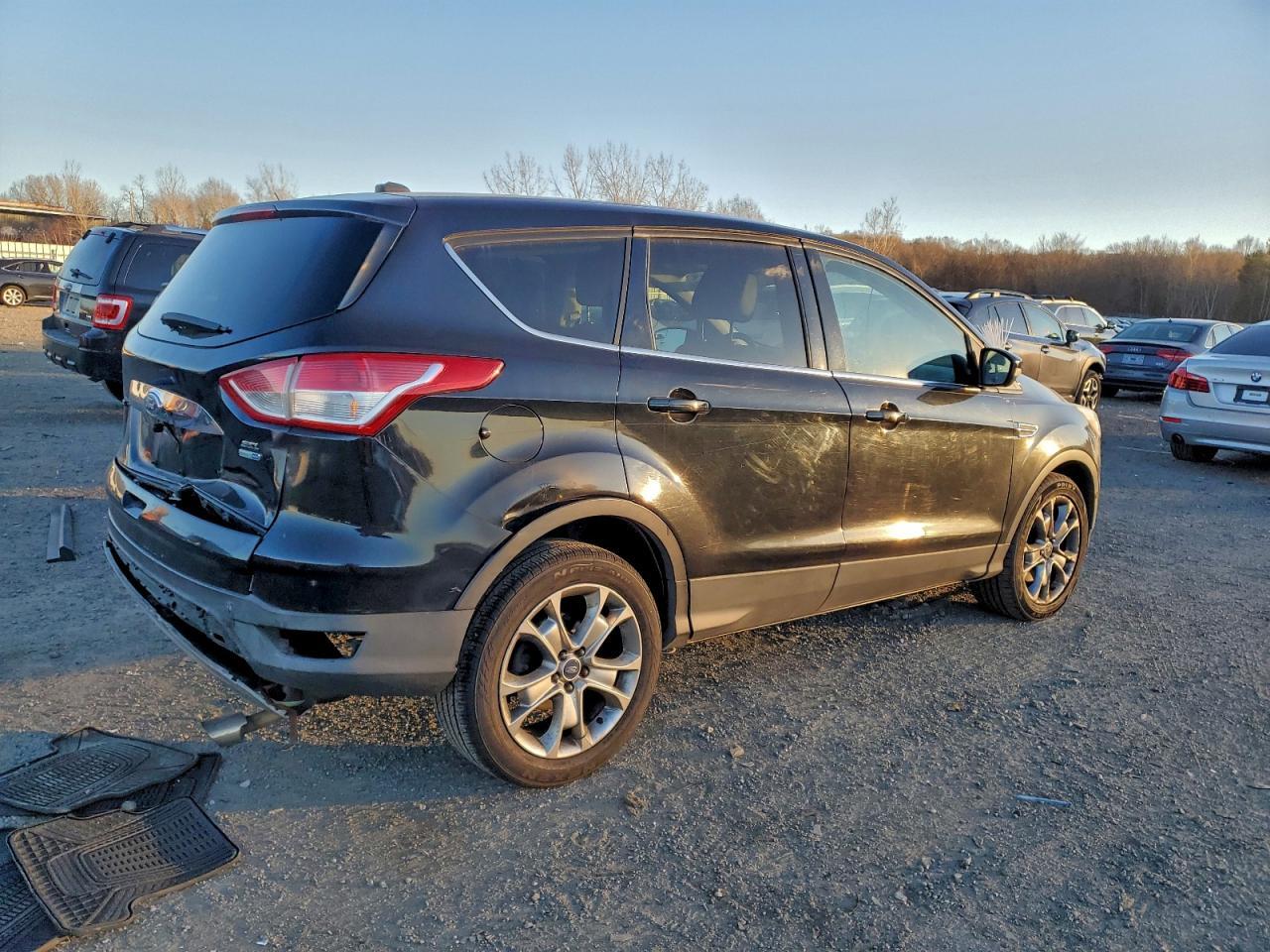 2013 Ford Escape Sel - Фото 3