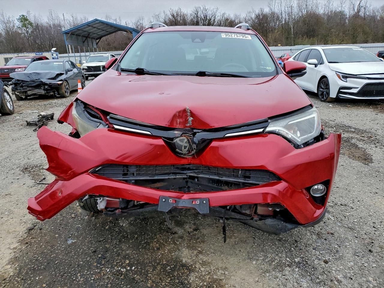 2017 Toyota Rav4 Xle - Image 5