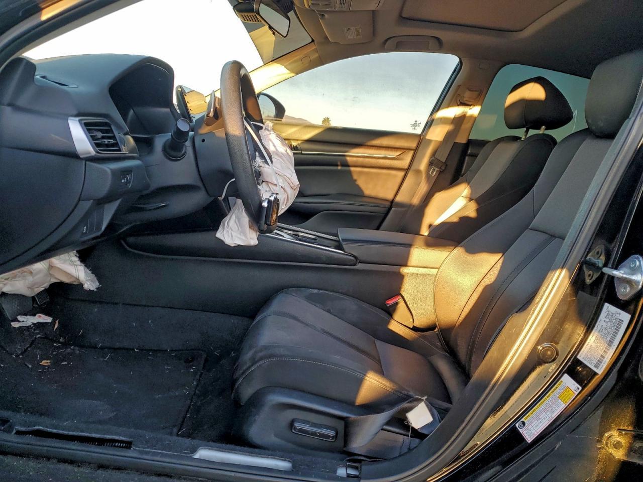 2021 Honda Accord Hybrid Ex - Фото 7