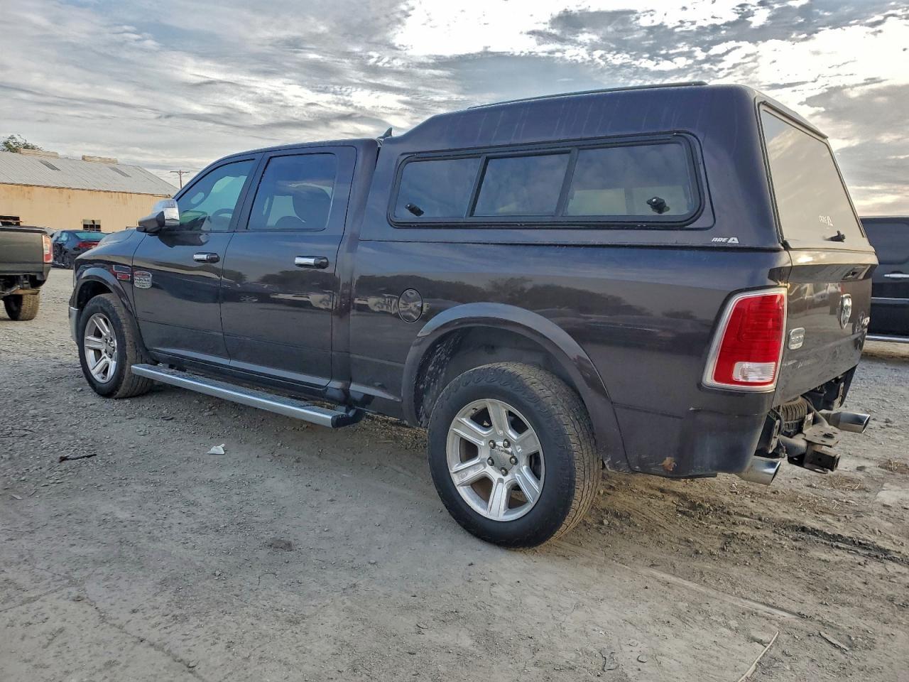 2017 Ram 1500 Longhorn - Фото 2