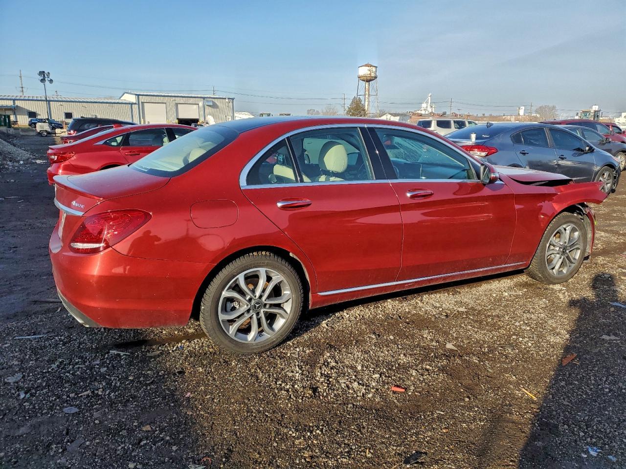 2017 Mercedes-Benz C 300 4Matic - Фото 3