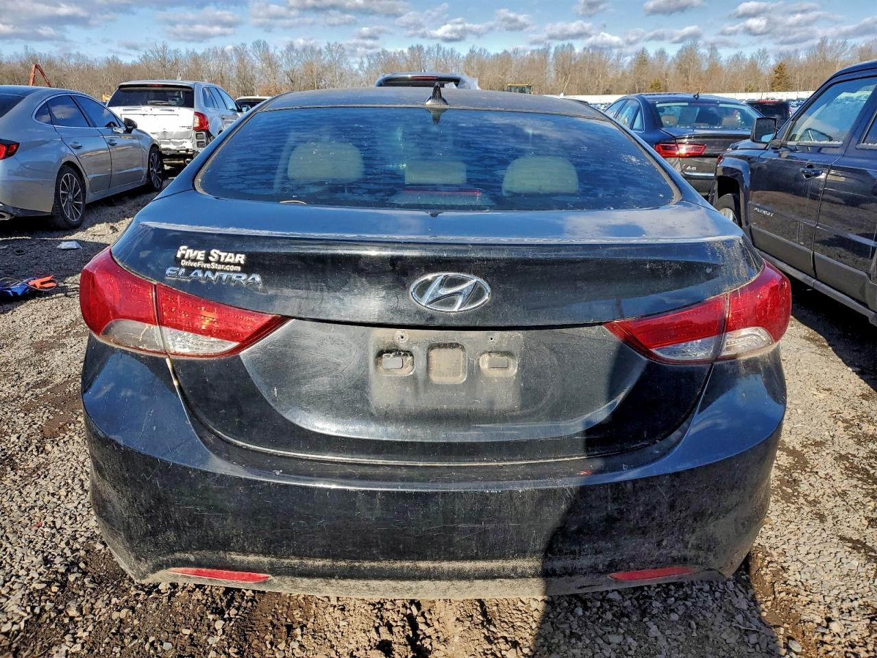 2013 Hyundai Elantra Gls - Image 6