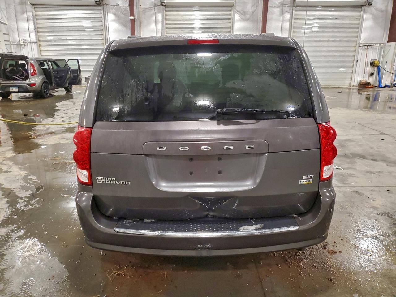 2016 Dodge Grand Caravan Sxt - Фото 6