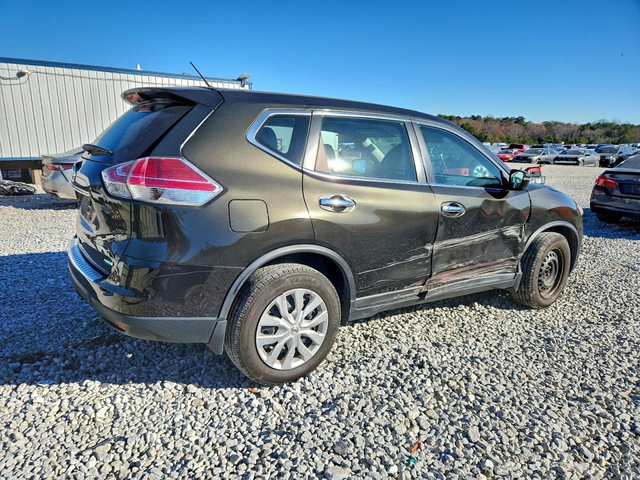 2014 Nissan Rogue S - Image 3