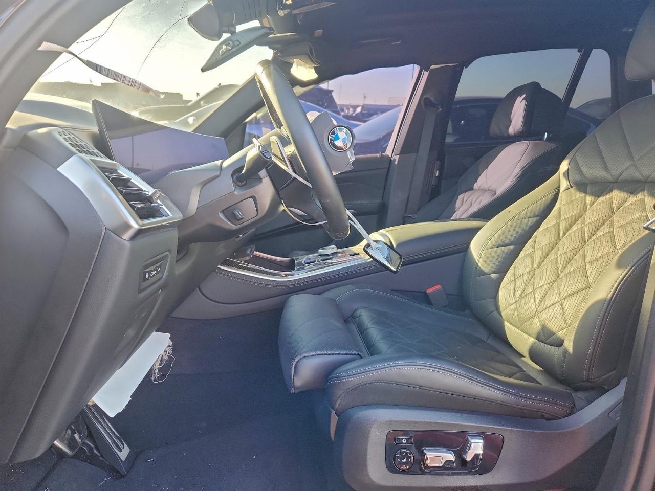 2024 BMW X5 M60I - Фото 7