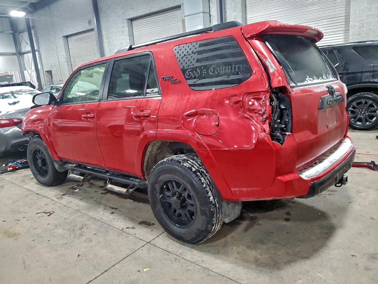 2021 Toyota 4Runner - Фото 2