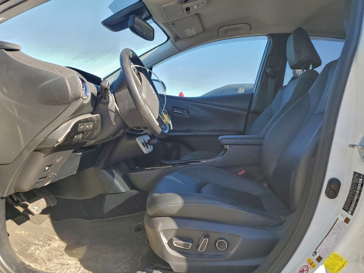 2017 Toyota Prius - Фото 7