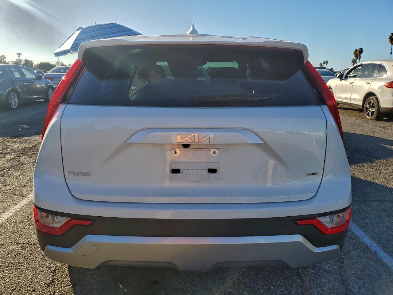 2025 Kia Niro Lx - Фото 6