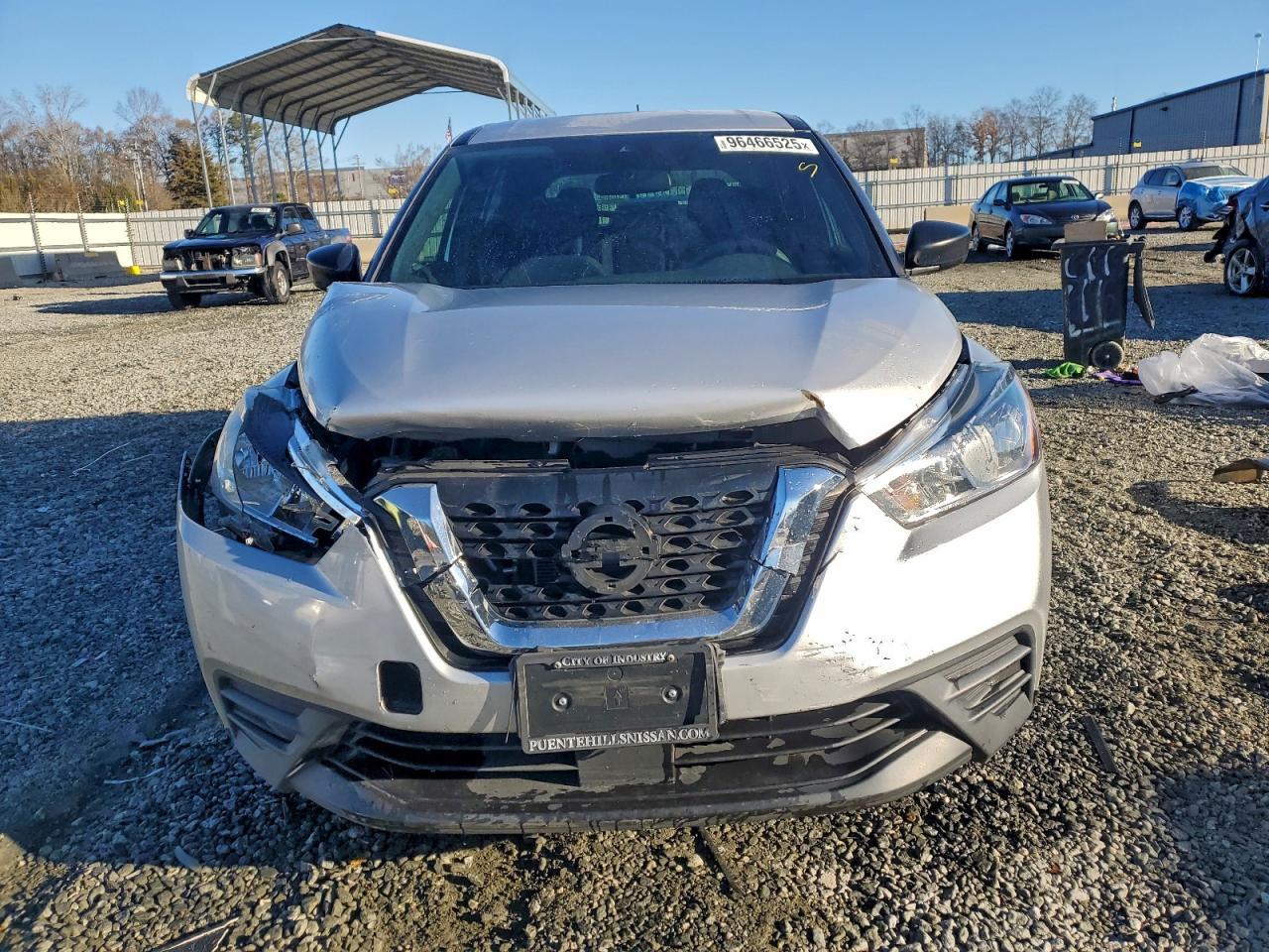 2020 Nissan Kicks S - Image 5