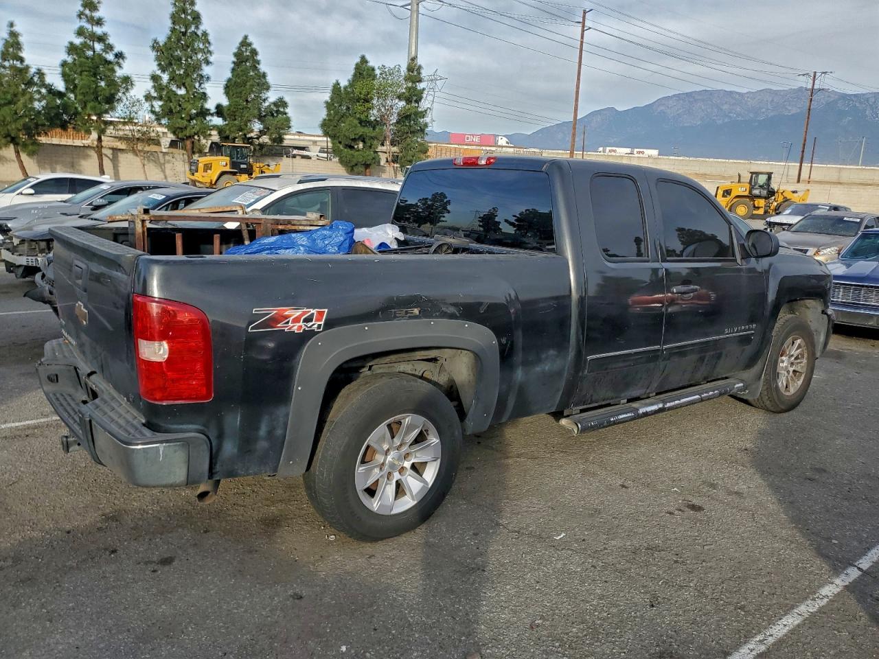 2010 Chevrolet Silverado K1500 Lt - Фото 3