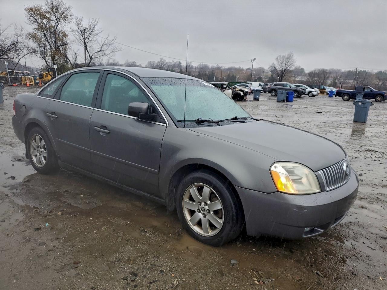 2005 Mercury Montego - Image 4