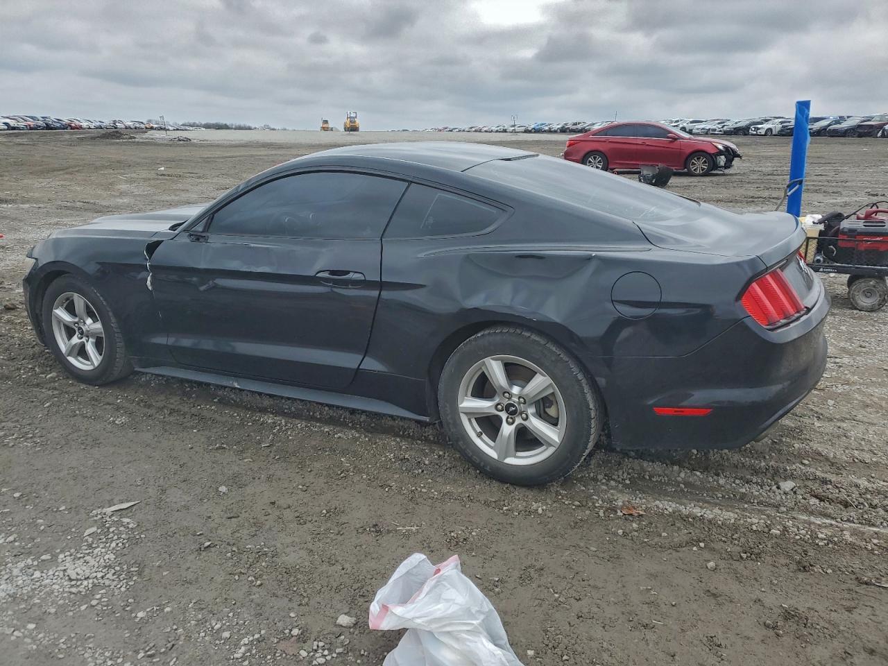 2016 Ford Mustang - Image 2