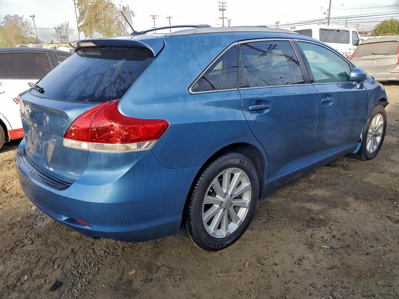 2010 Toyota Venza - Фото 3