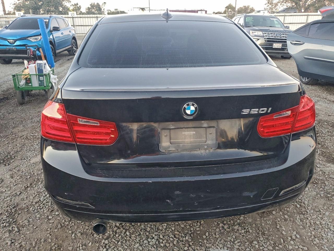 2014 BMW 320 I - Image 6