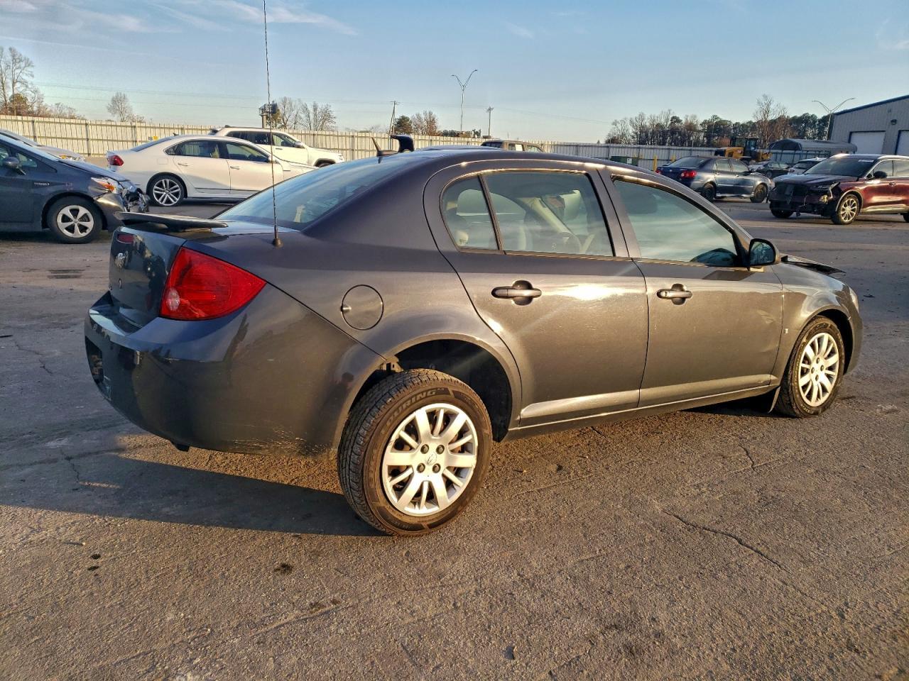 2009 Chevrolet Cobalt Ls - Фото 3