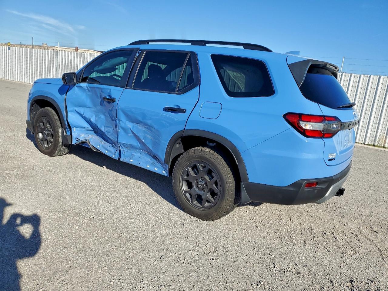 2025 Honda Pilot Trailsport - Фото 2