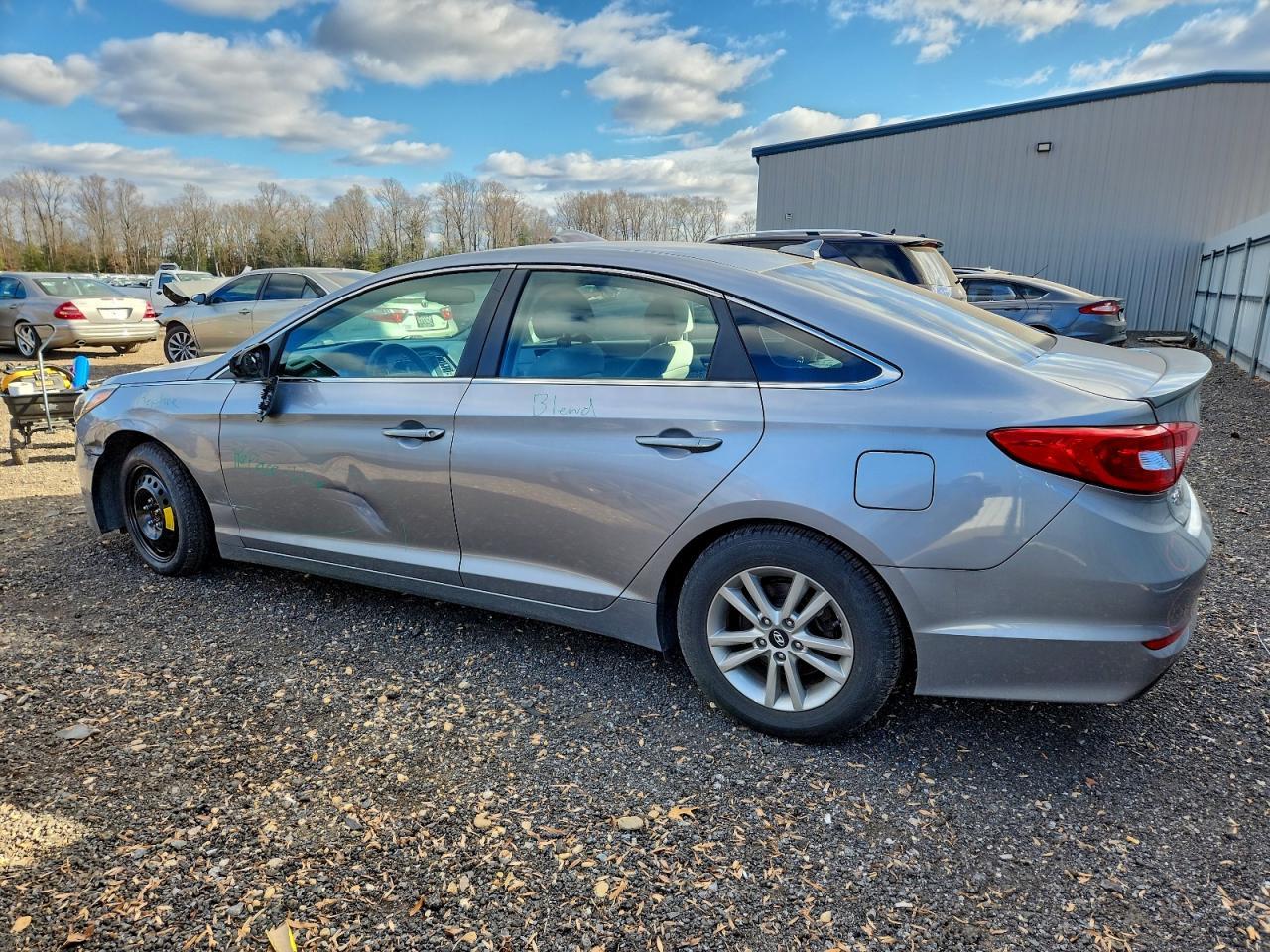 2016 Hyundai Sonata Se - Фото 2