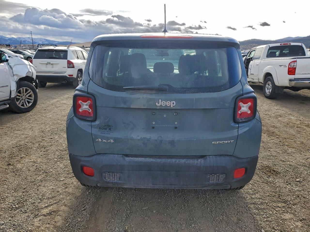 2017 Jeep Renegade Sport - Image 6