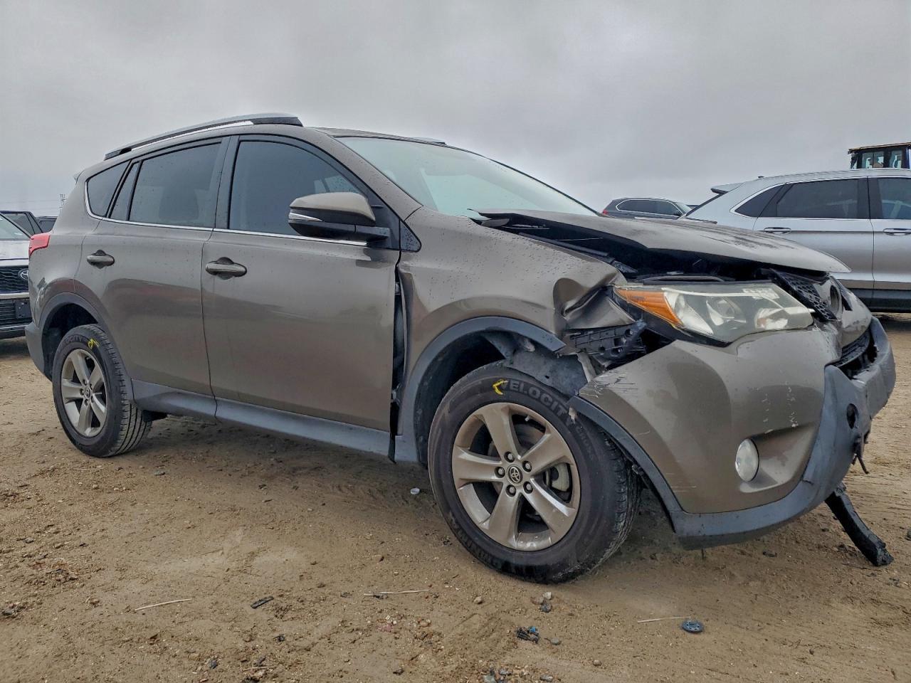 2015 Toyota Rav4 Xle - Фото 4